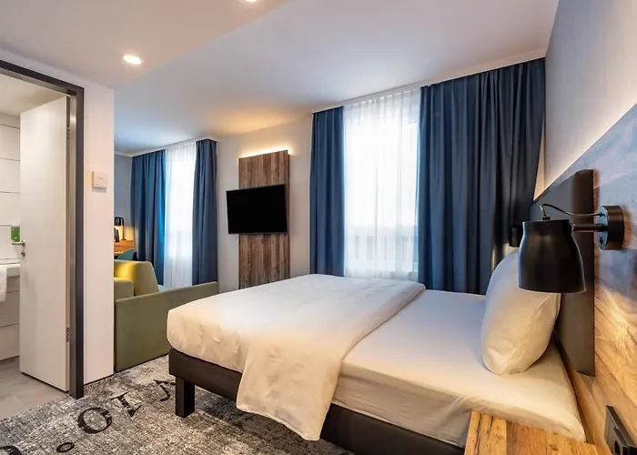 Hotel Ibis Styles Barmbek 4*